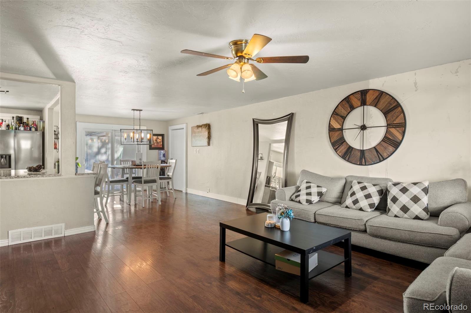 2560 W 66th Place