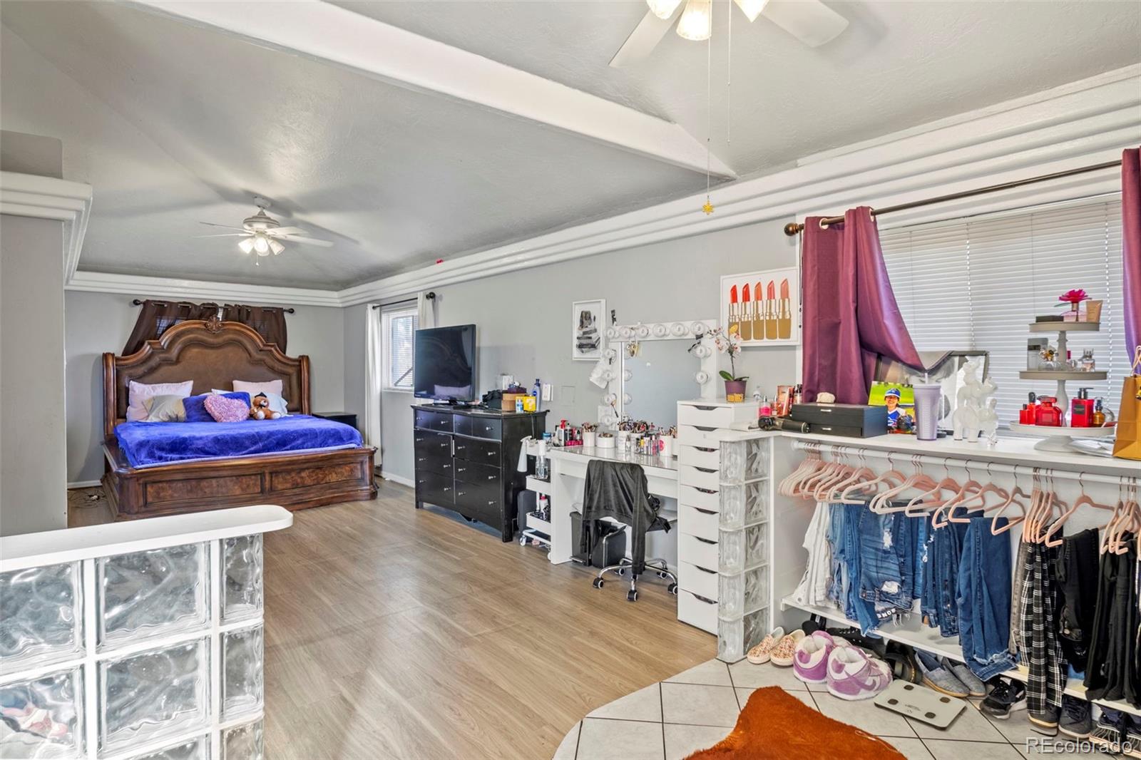 2560 W 66th Place