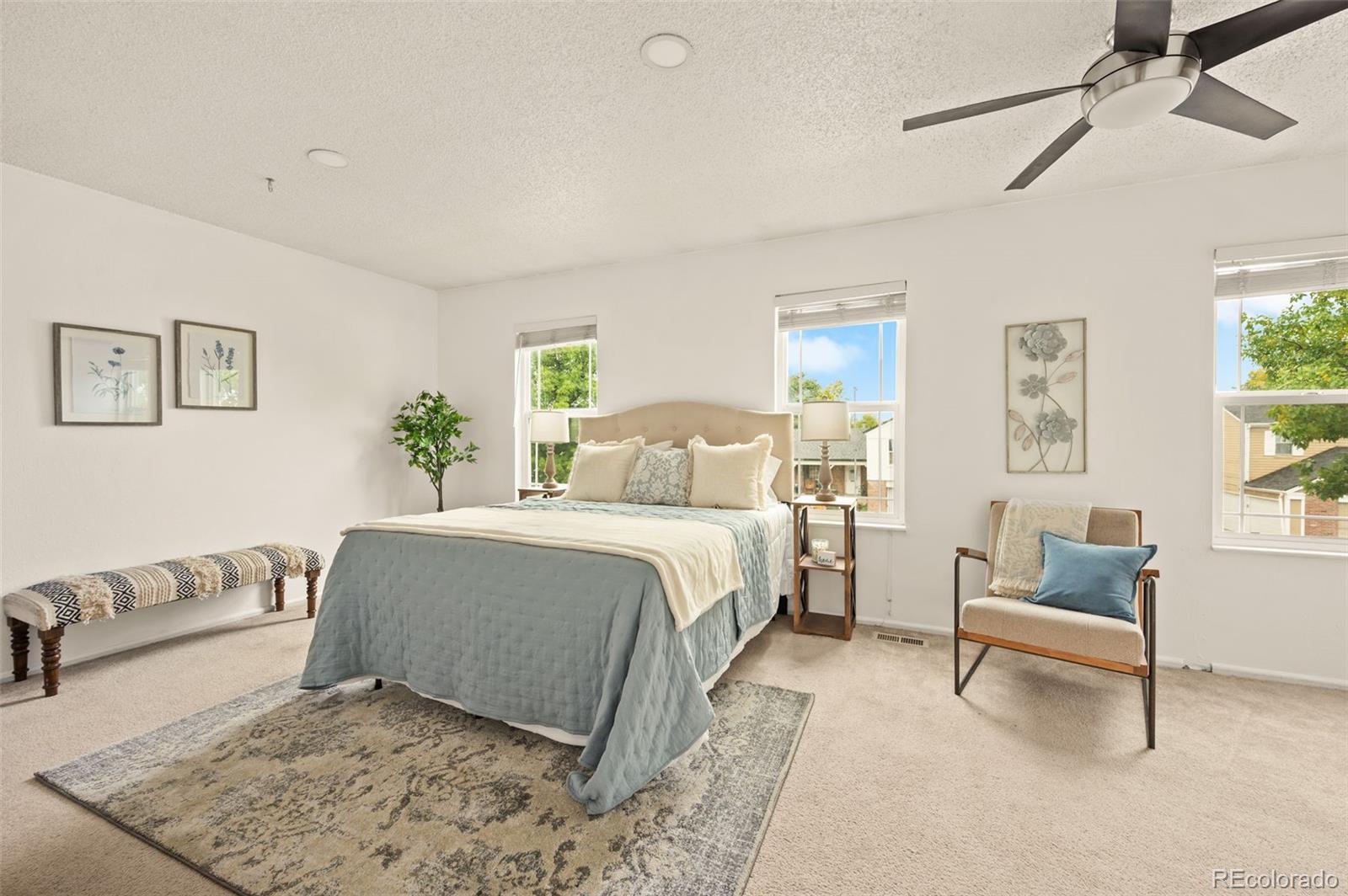 12234 W Saratoga Avenue