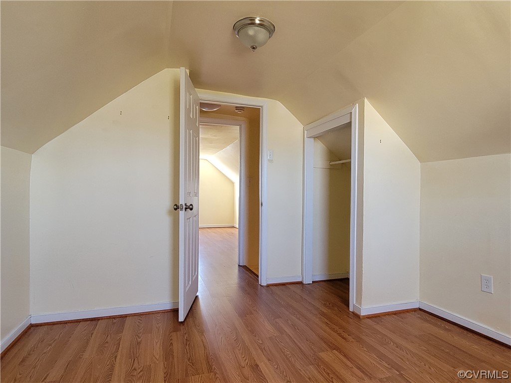 2105 Dinwiddie Ave