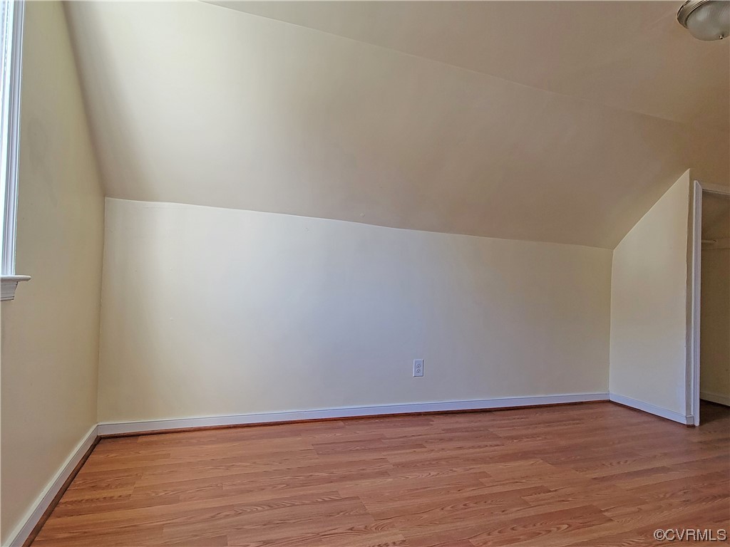 2105 Dinwiddie Ave