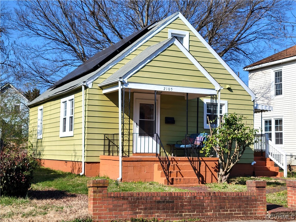 2105 Dinwiddie Ave