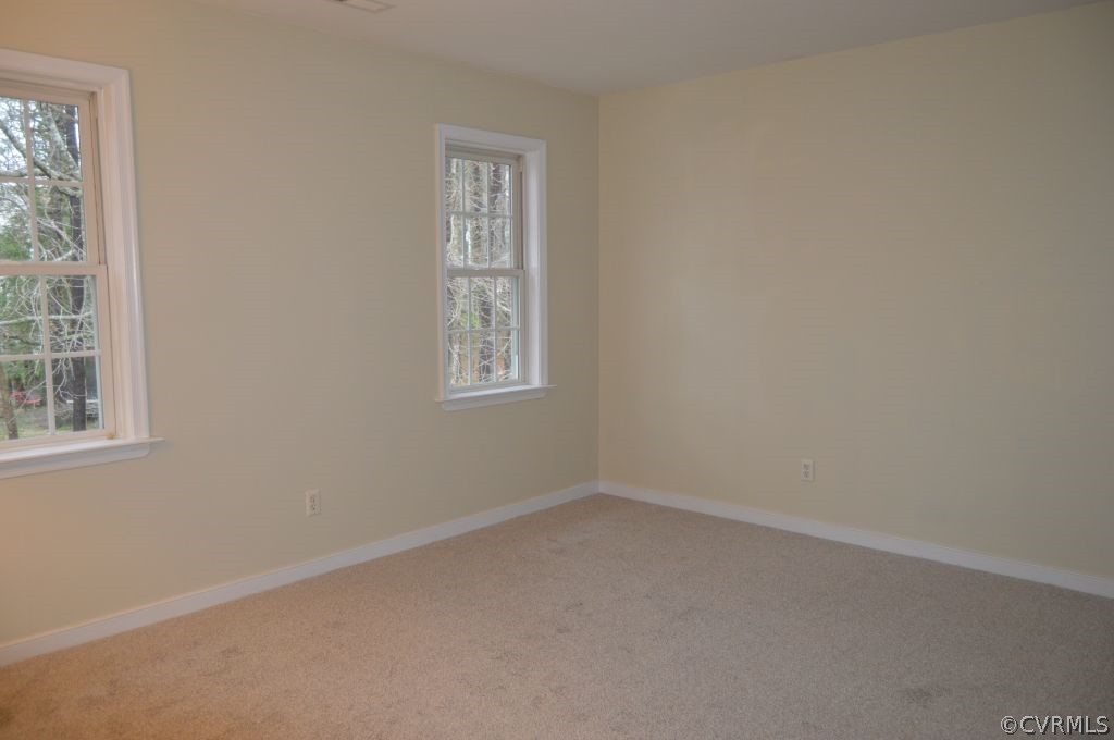 8242 Hampton Arbor Cir