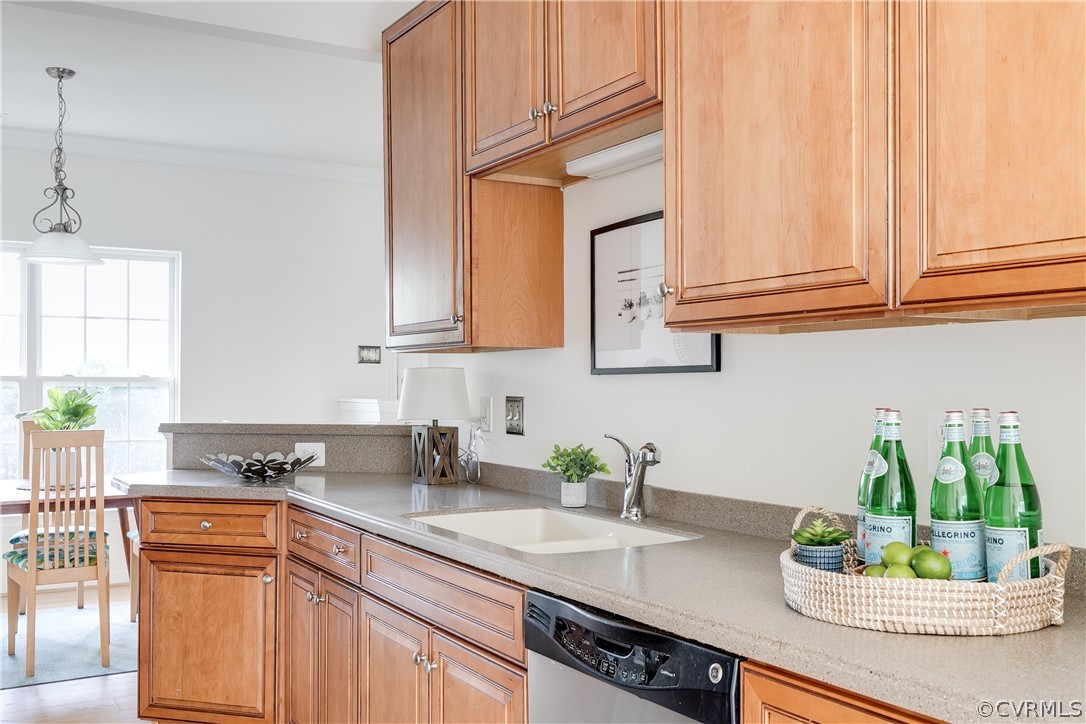 6763 S Grand Brook Cir