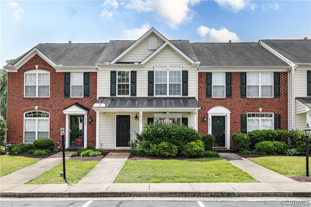 6763 S Grand Brook Cir