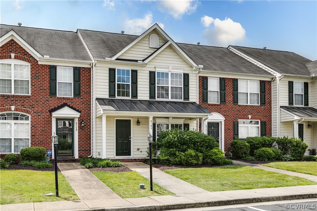 6763 S Grand Brook Cir