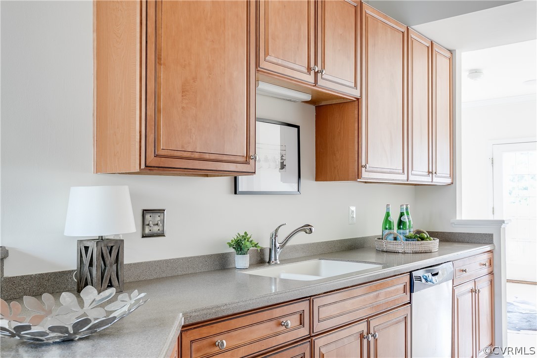 6763 S Grand Brook Cir