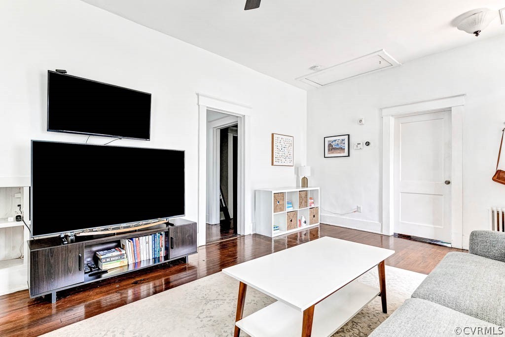 219 W 34th St