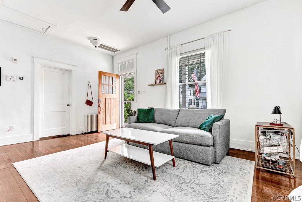 219 W 34th St