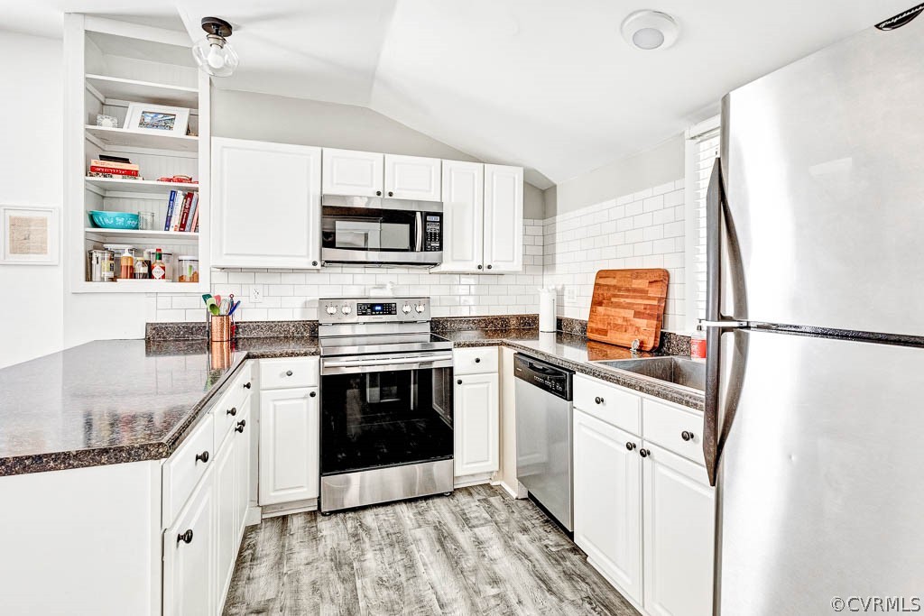 219 W 34th St