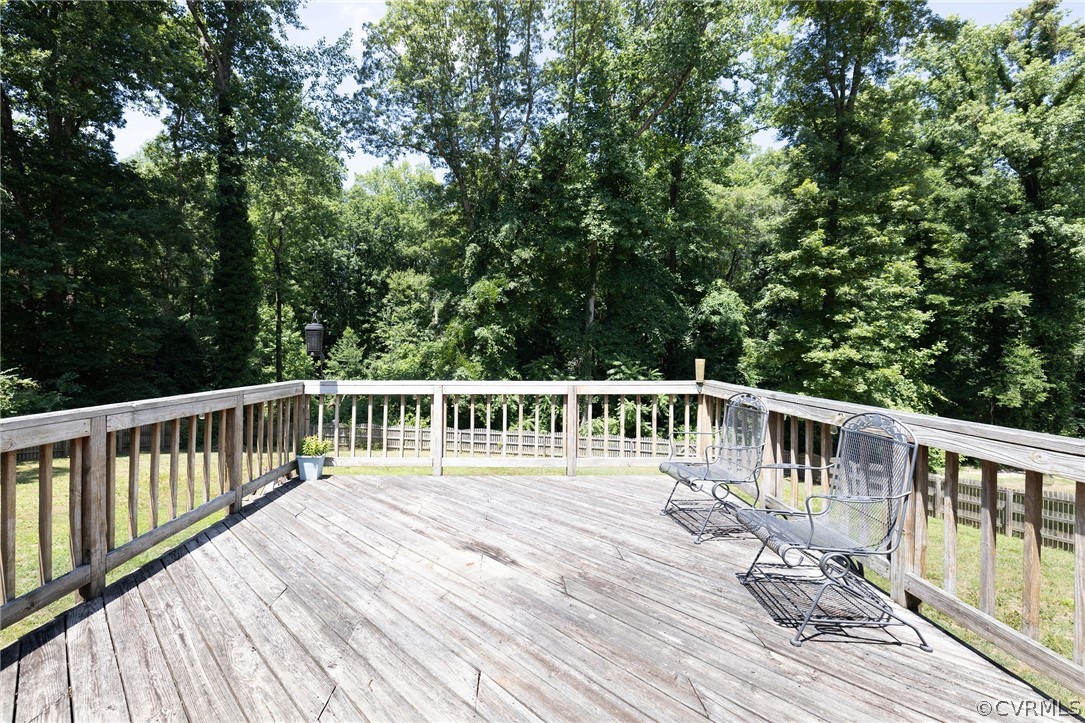 7257 Creighton Rd