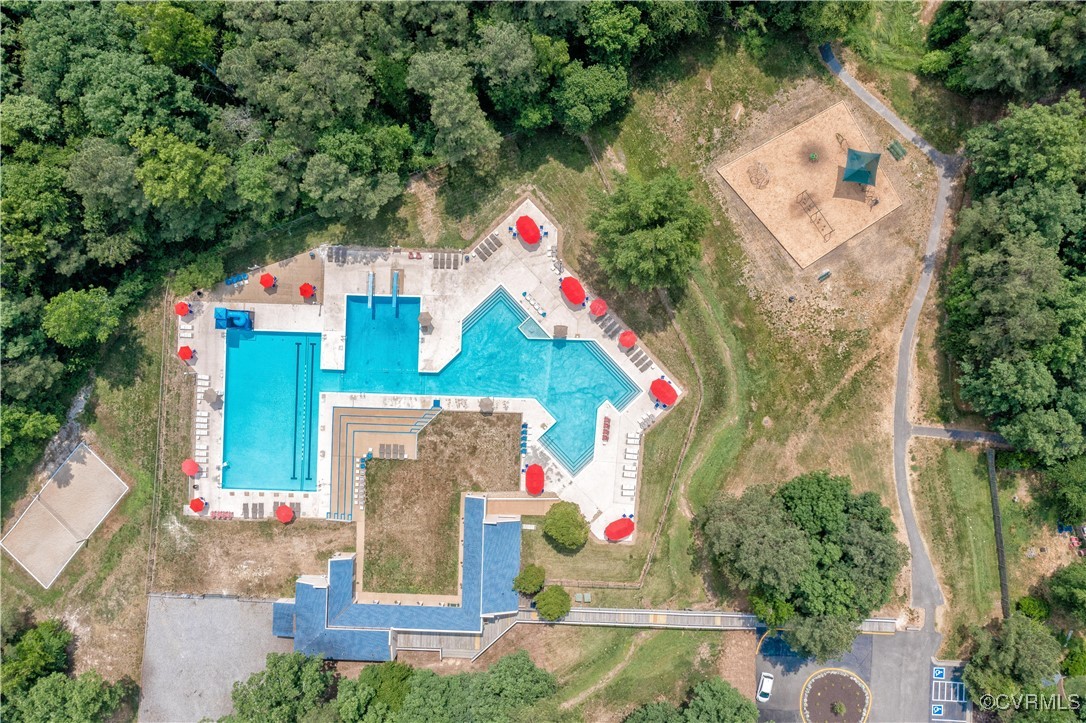 14000 Shady Pointe Ct
