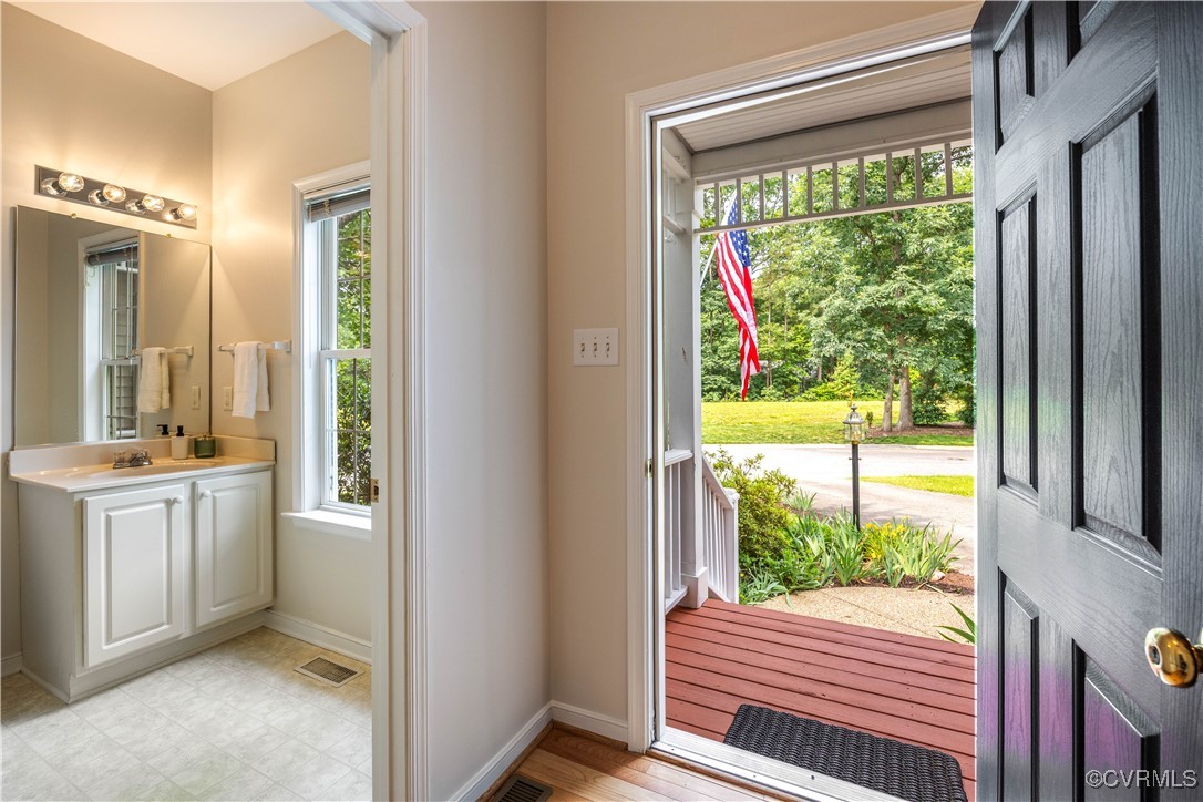 14000 Shady Pointe Ct