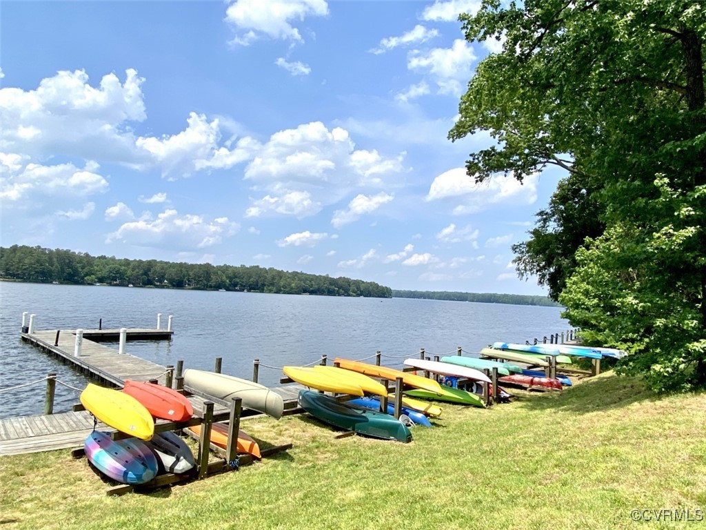 14000 Shady Pointe Ct
