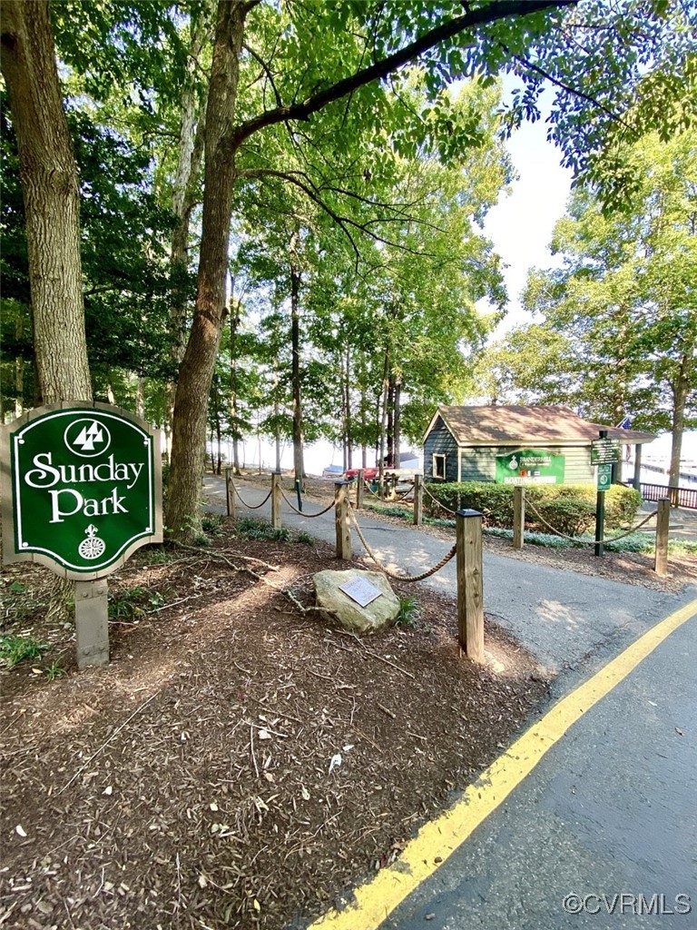 14000 Shady Pointe Ct