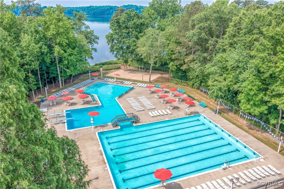14000 Shady Pointe Ct