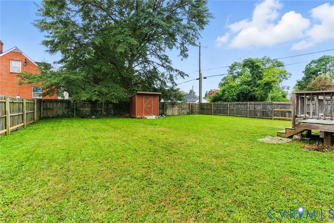 1901 Johnson Ct