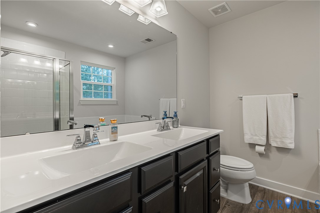 15542 Centerline Ct