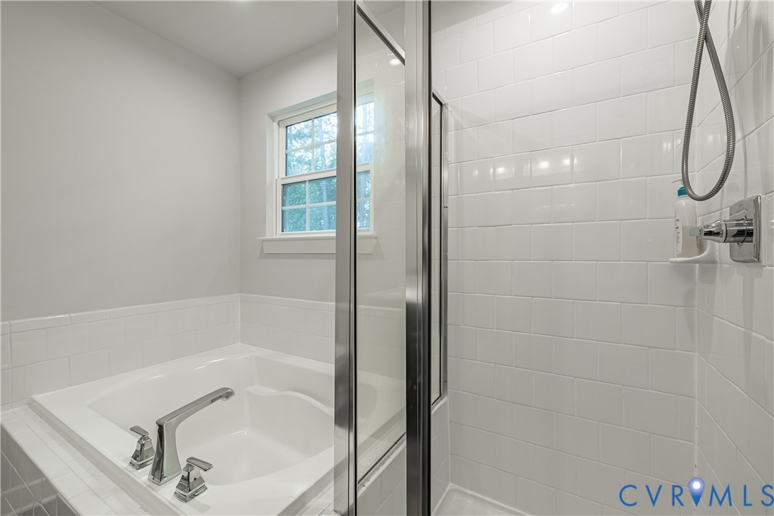 15542 Centerline Ct