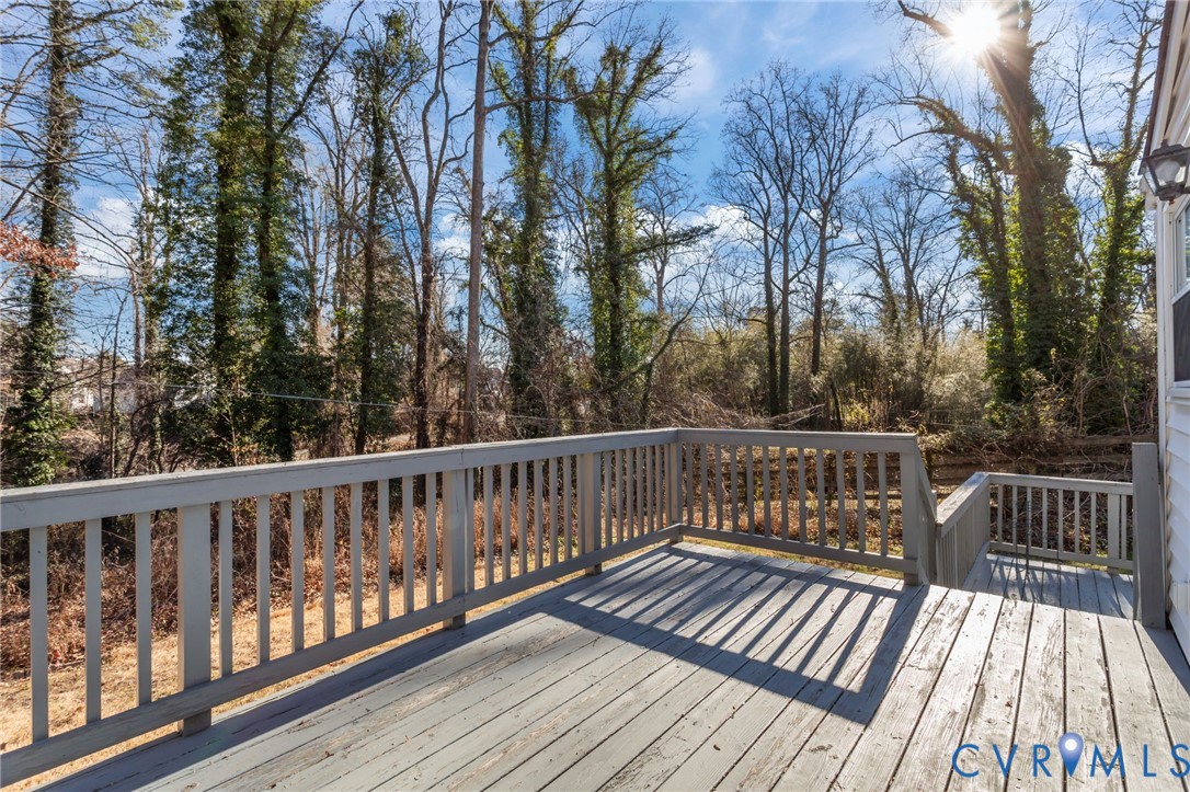 8005 Dalmain Dr