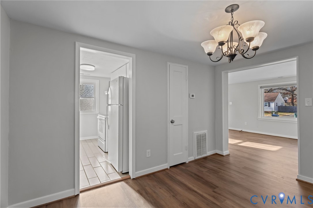 8005 Dalmain Dr