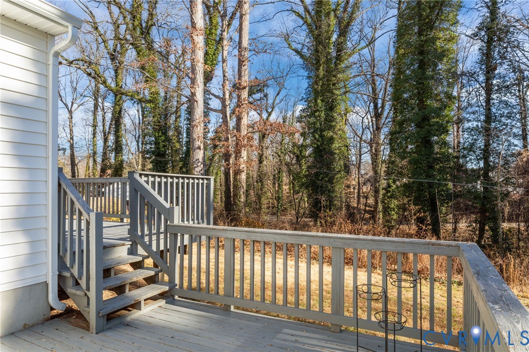 8005 Dalmain Dr
