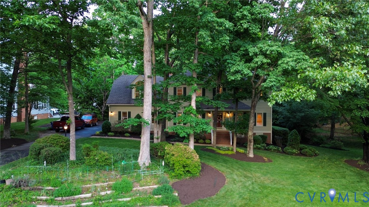 2331 Chartstone Dr