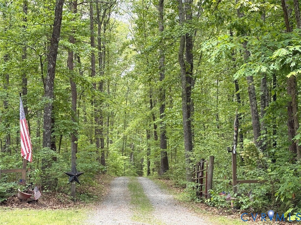 208 Johnson Mill Ln