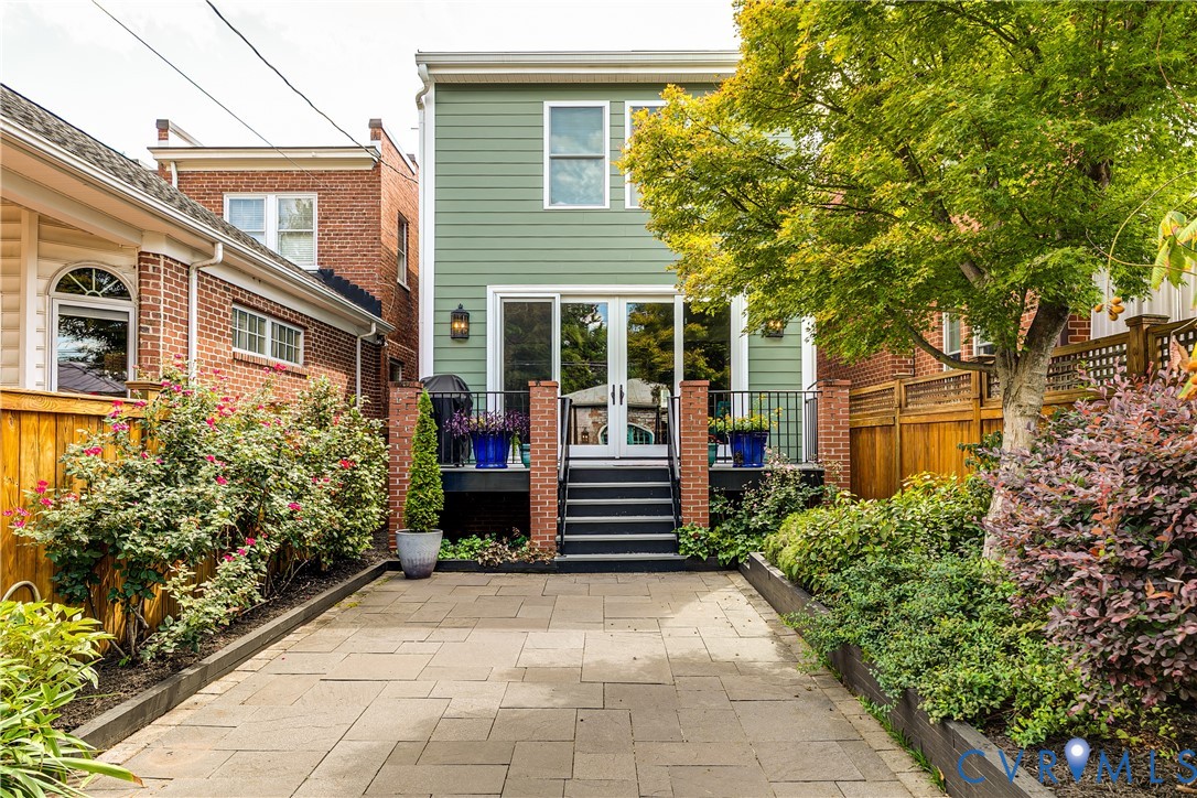 3322 W Franklin St