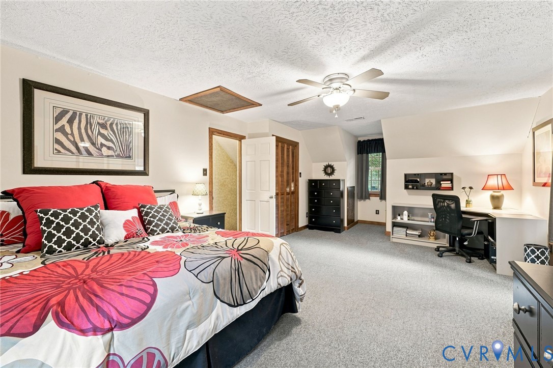 8266 Tangle Pond Ln