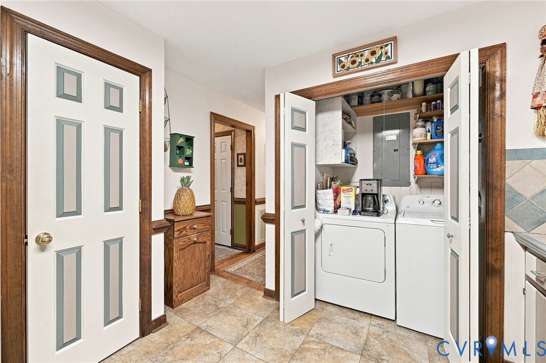 8266 Tangle Pond Ln