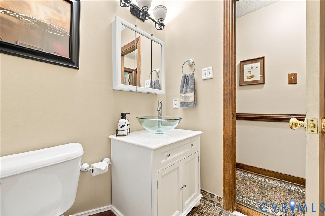 8266 Tangle Pond Ln