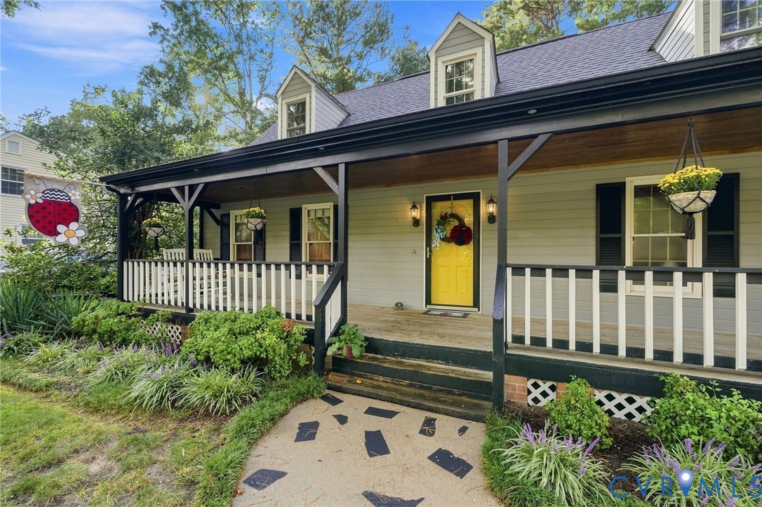 8266 Tangle Pond Ln