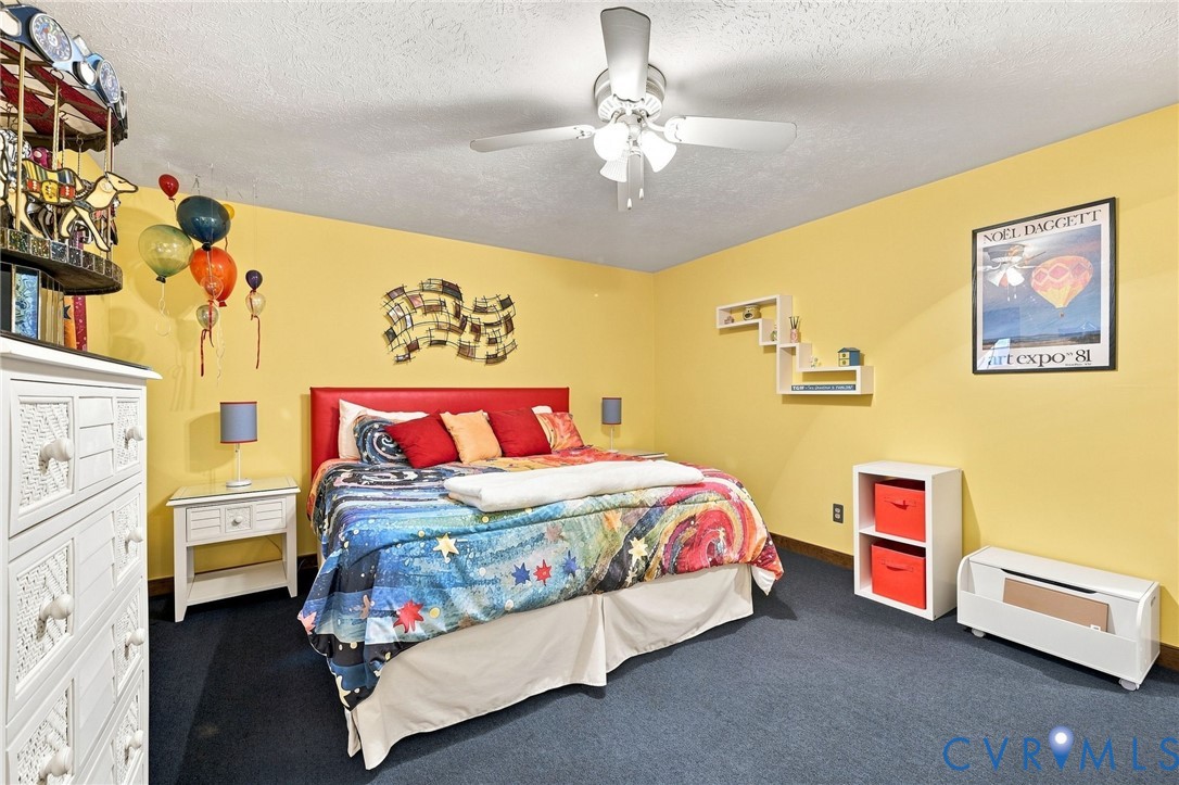 8266 Tangle Pond Ln