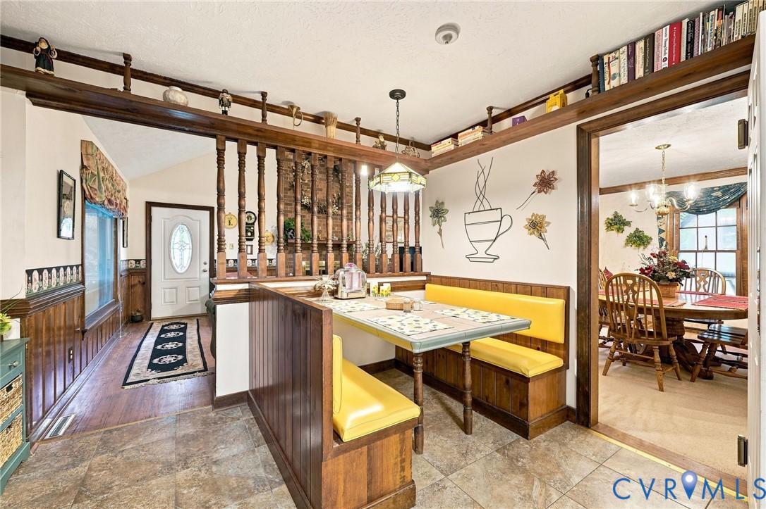 8266 Tangle Pond Ln