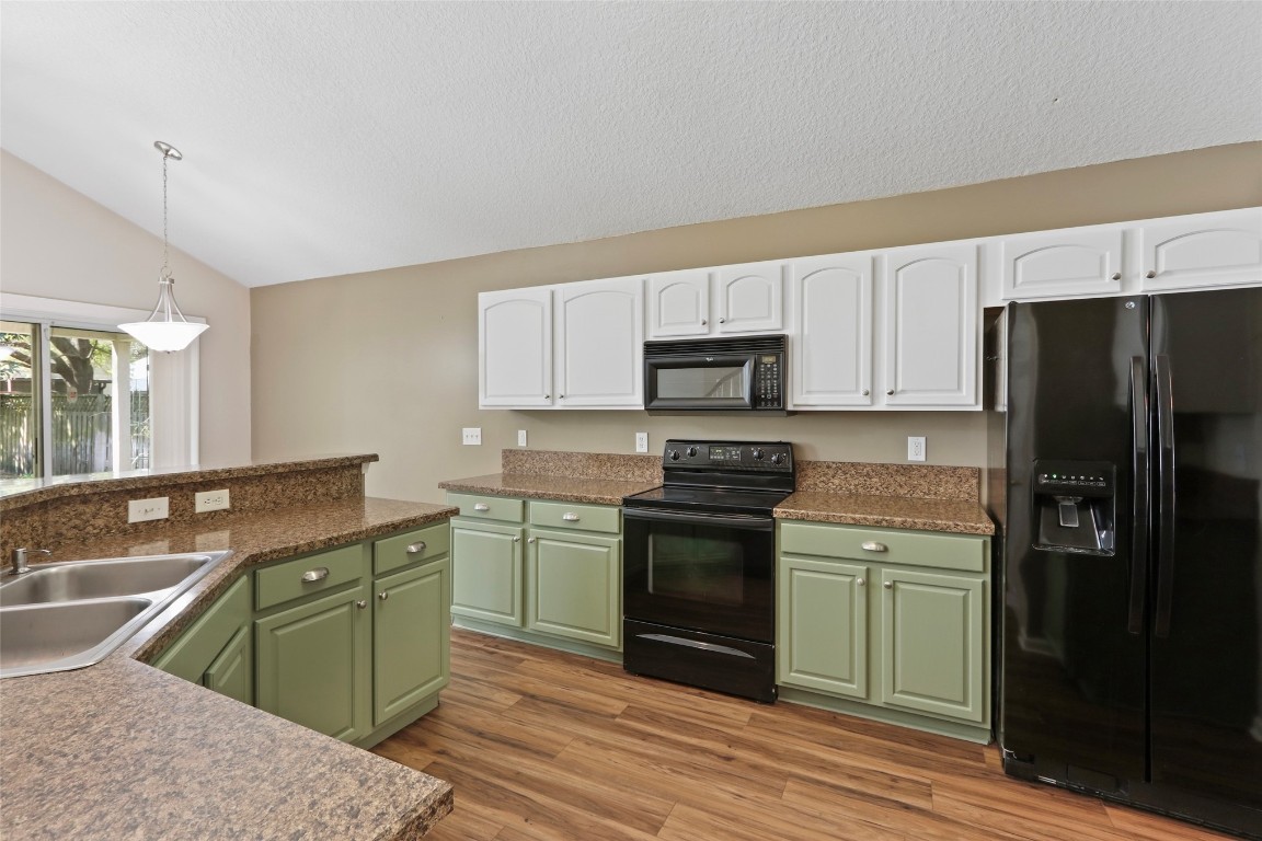 1337 RIVER CITY STREET