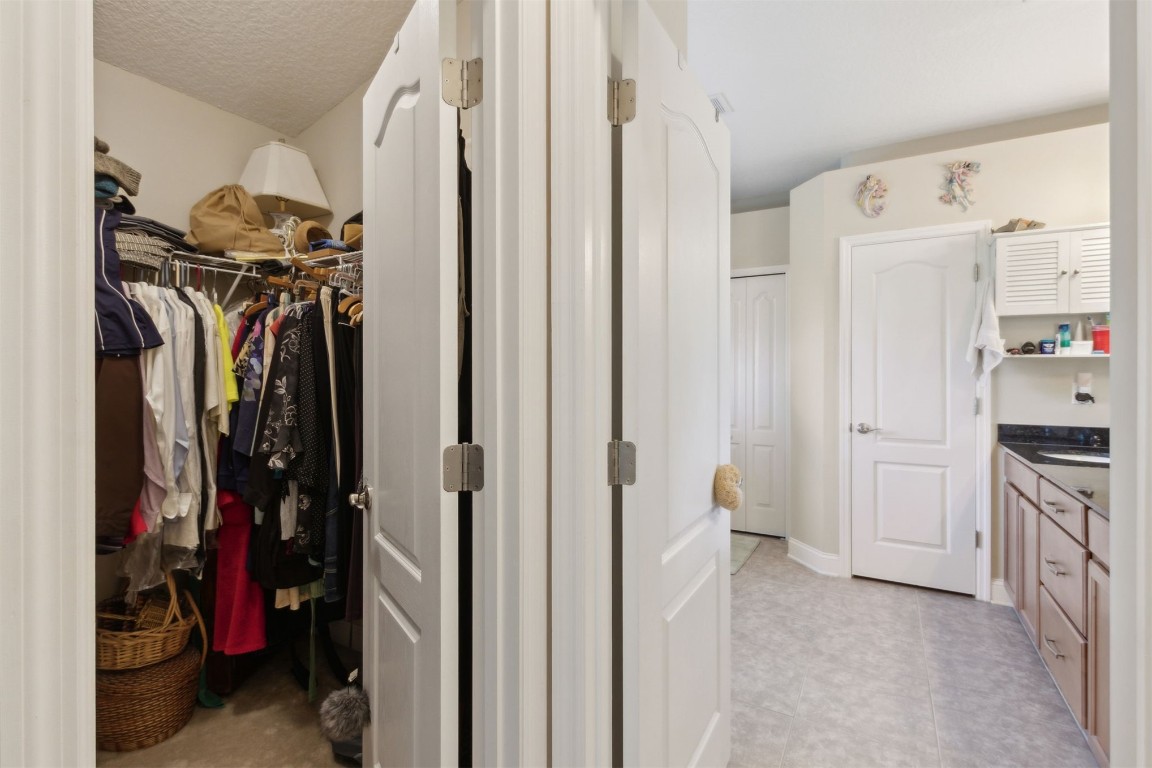 32468 SUNNY PARKE DRIVE