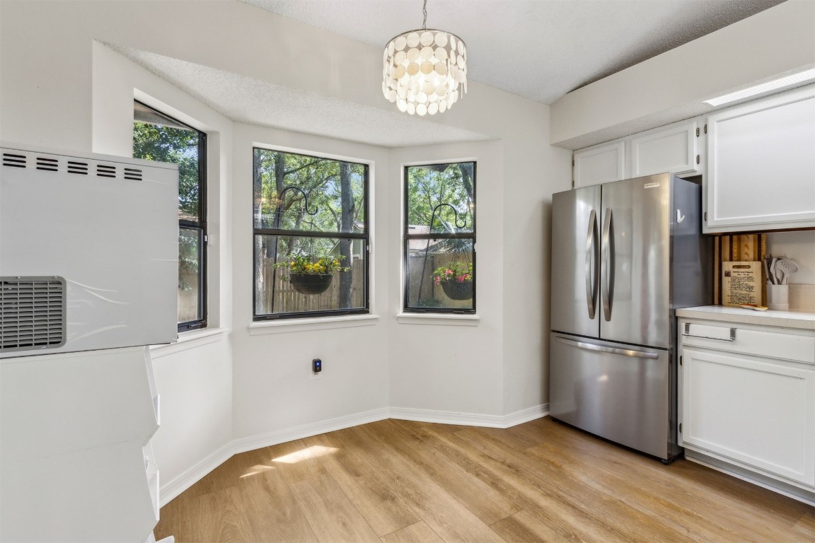 1604 CANTERBURY LANE