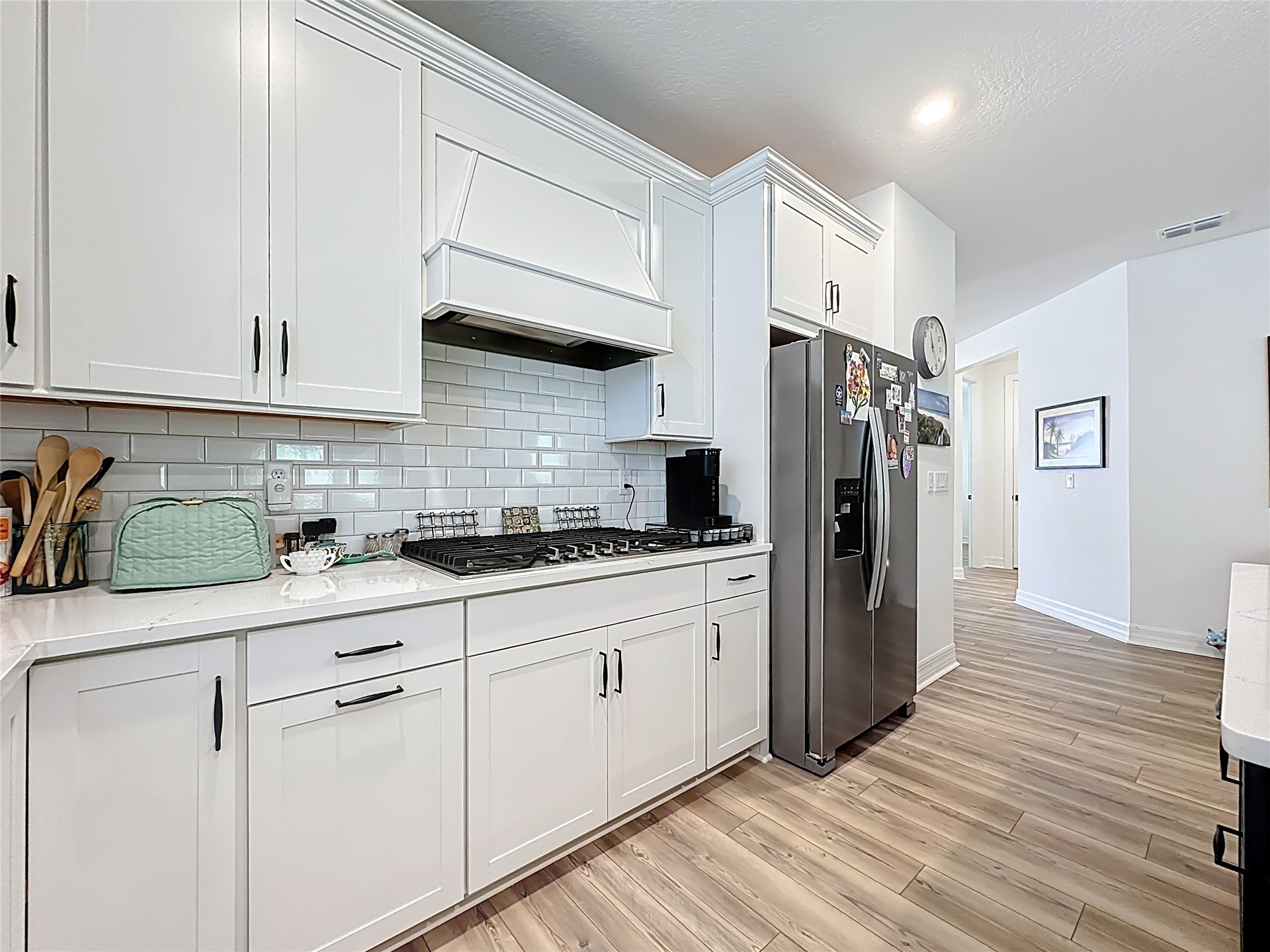 426 HAWTHORN PARK