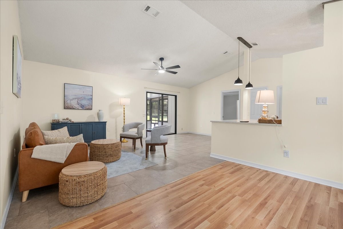 604 N 15TH