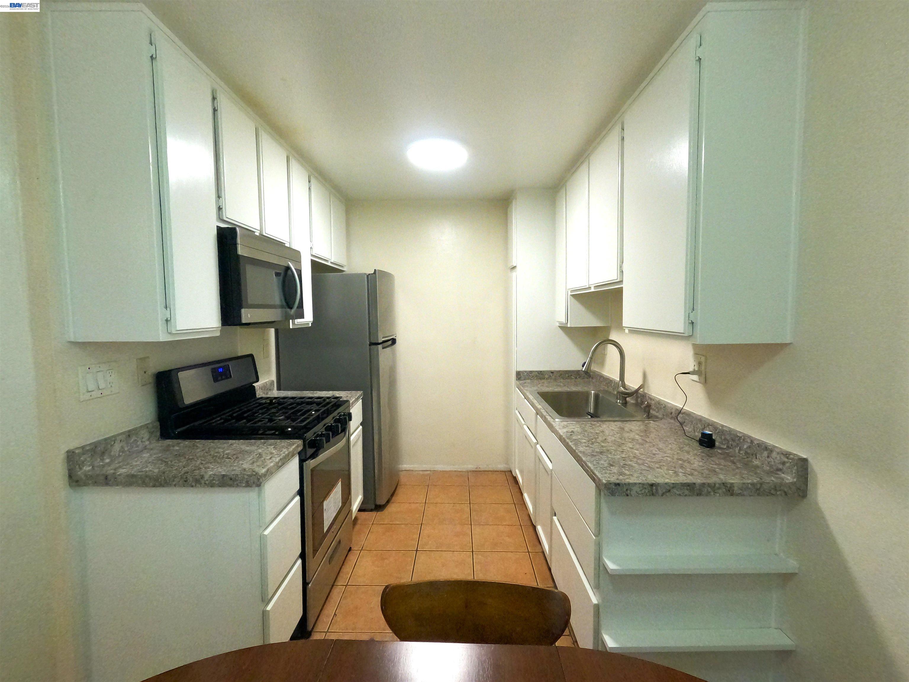 1566 Pine Ave # 103A