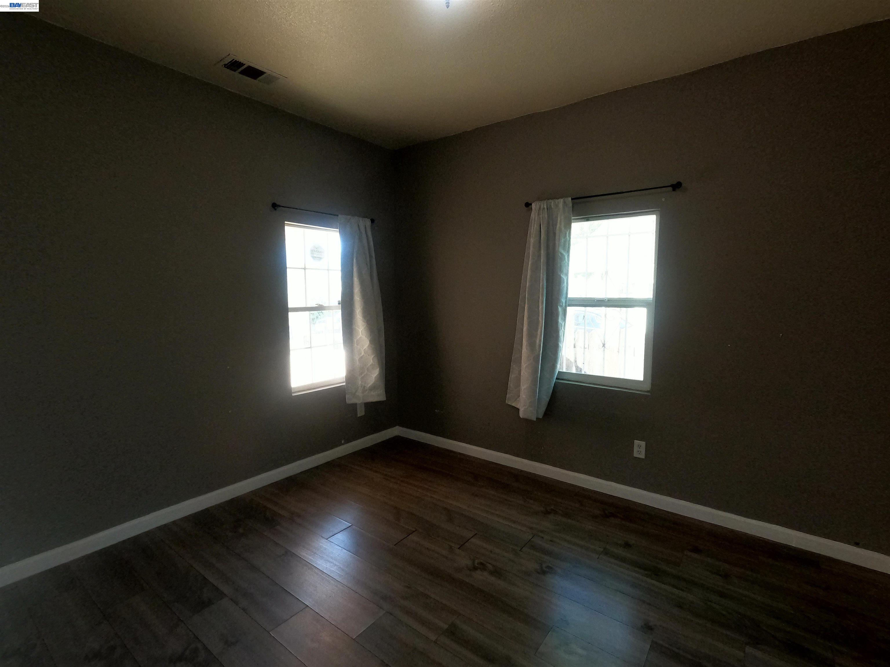 528 S 29th Street