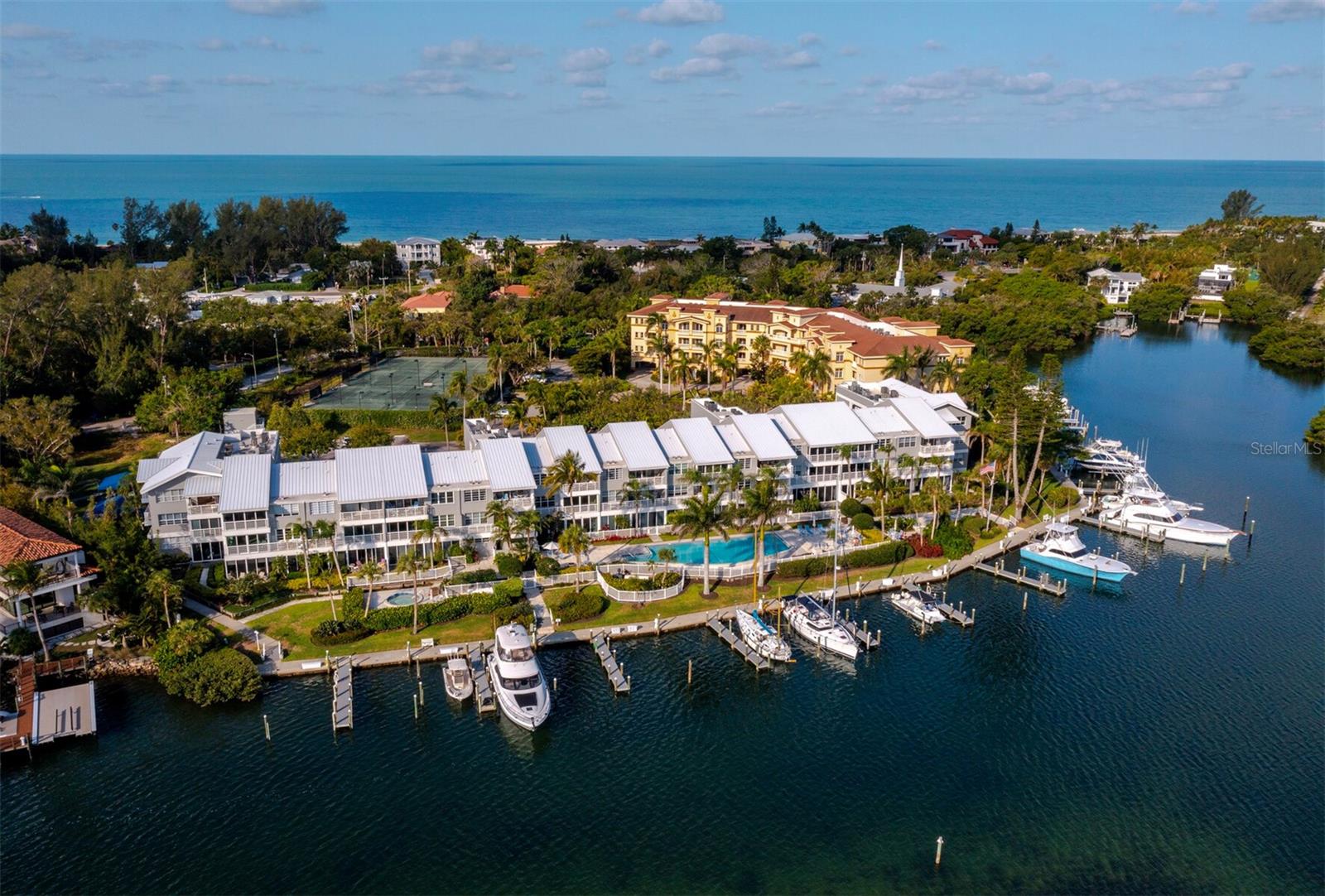 615 DREAM ISLAND RD #210
