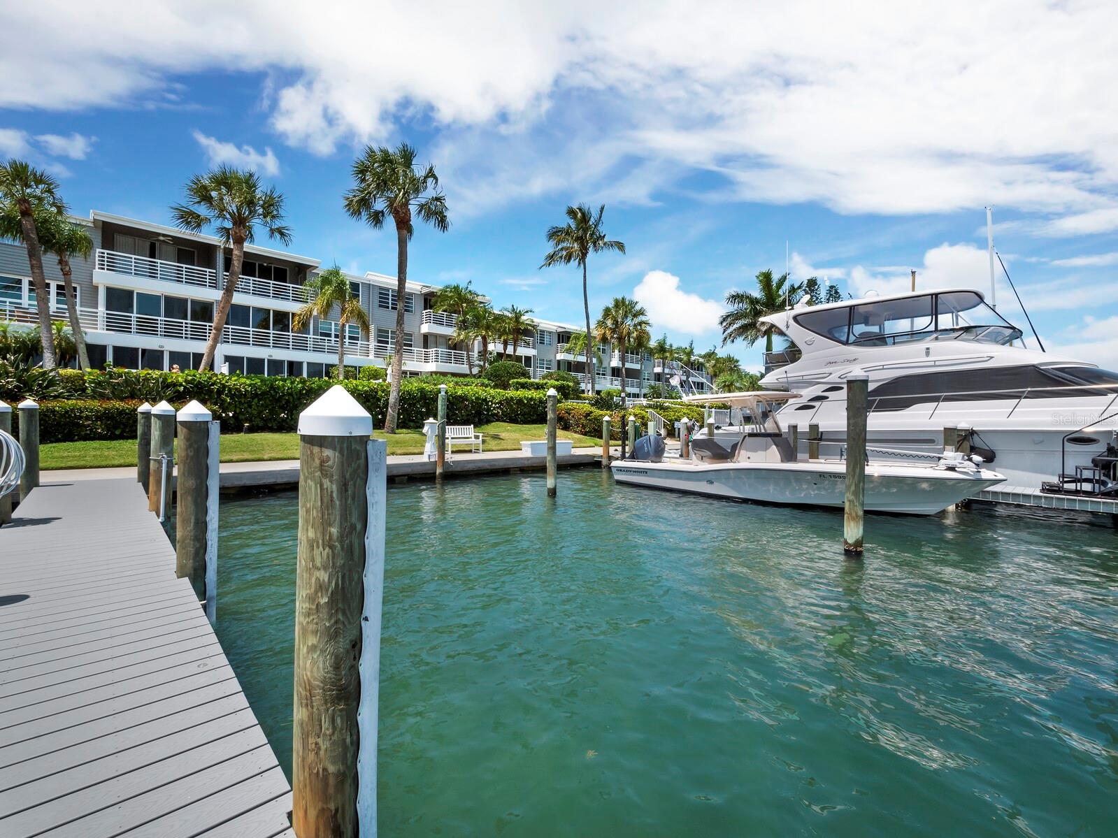 615 DREAM ISLAND RD #210