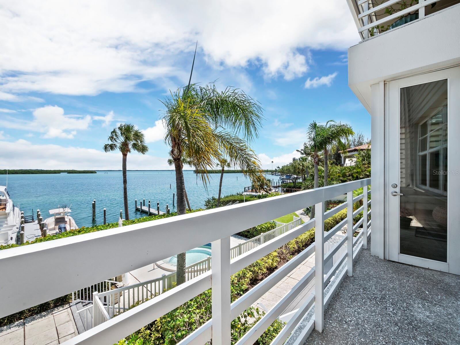 615 DREAM ISLAND RD #210
