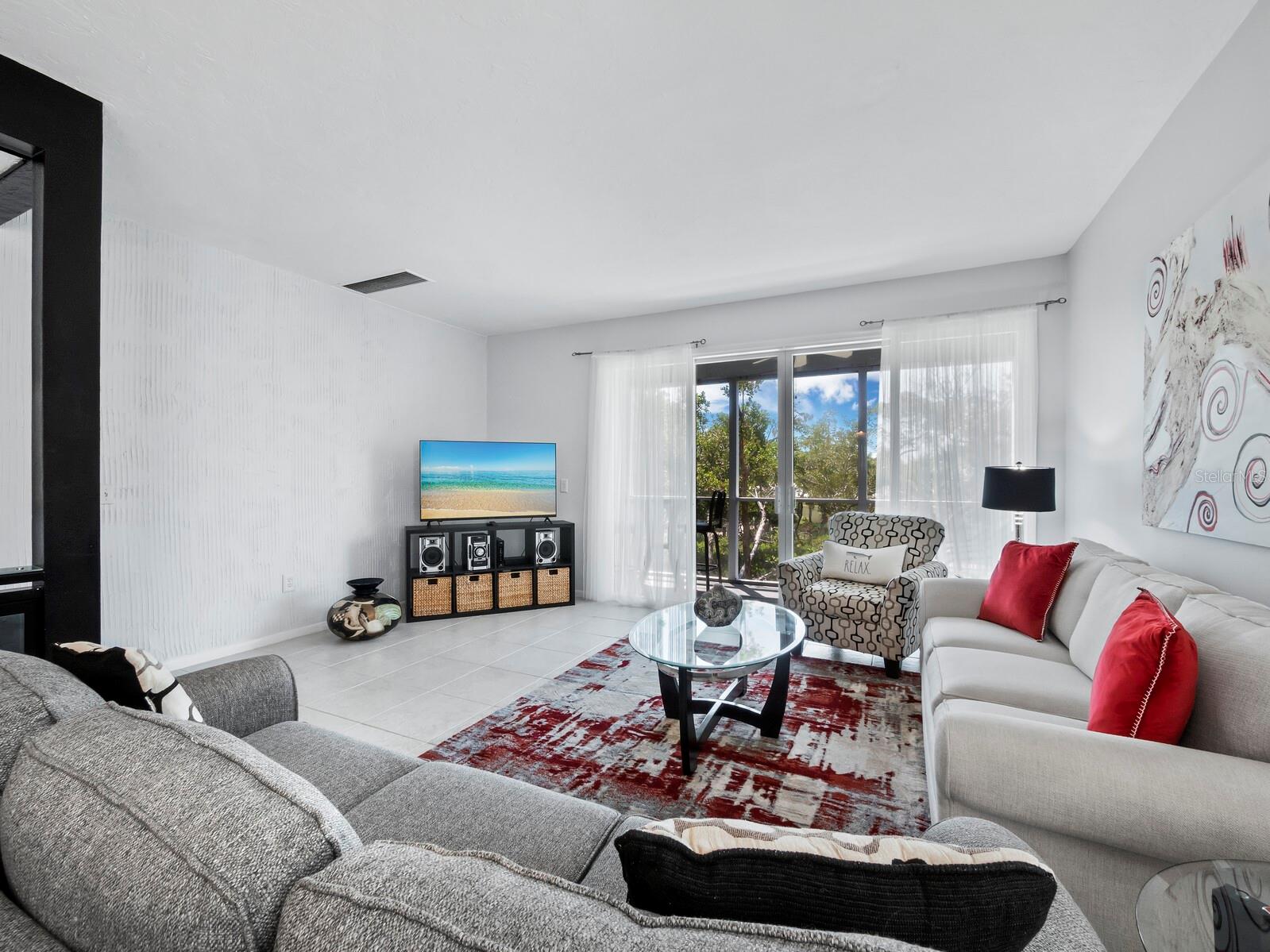 804 EVERGREEN WAY