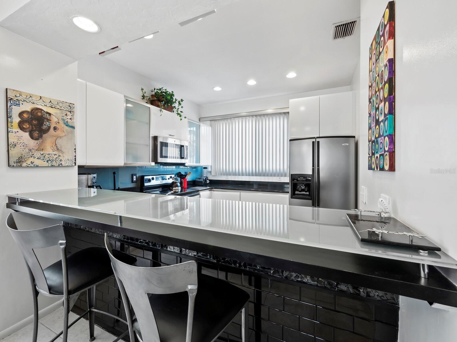 804 EVERGREEN WAY