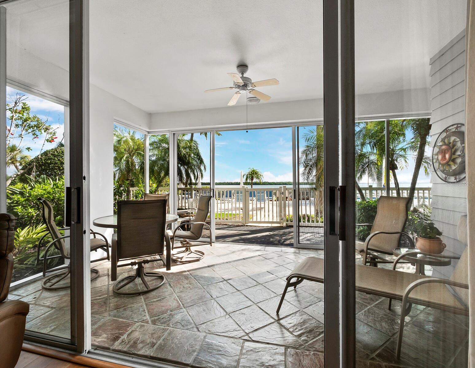 615 DREAM ISLAND RD #105