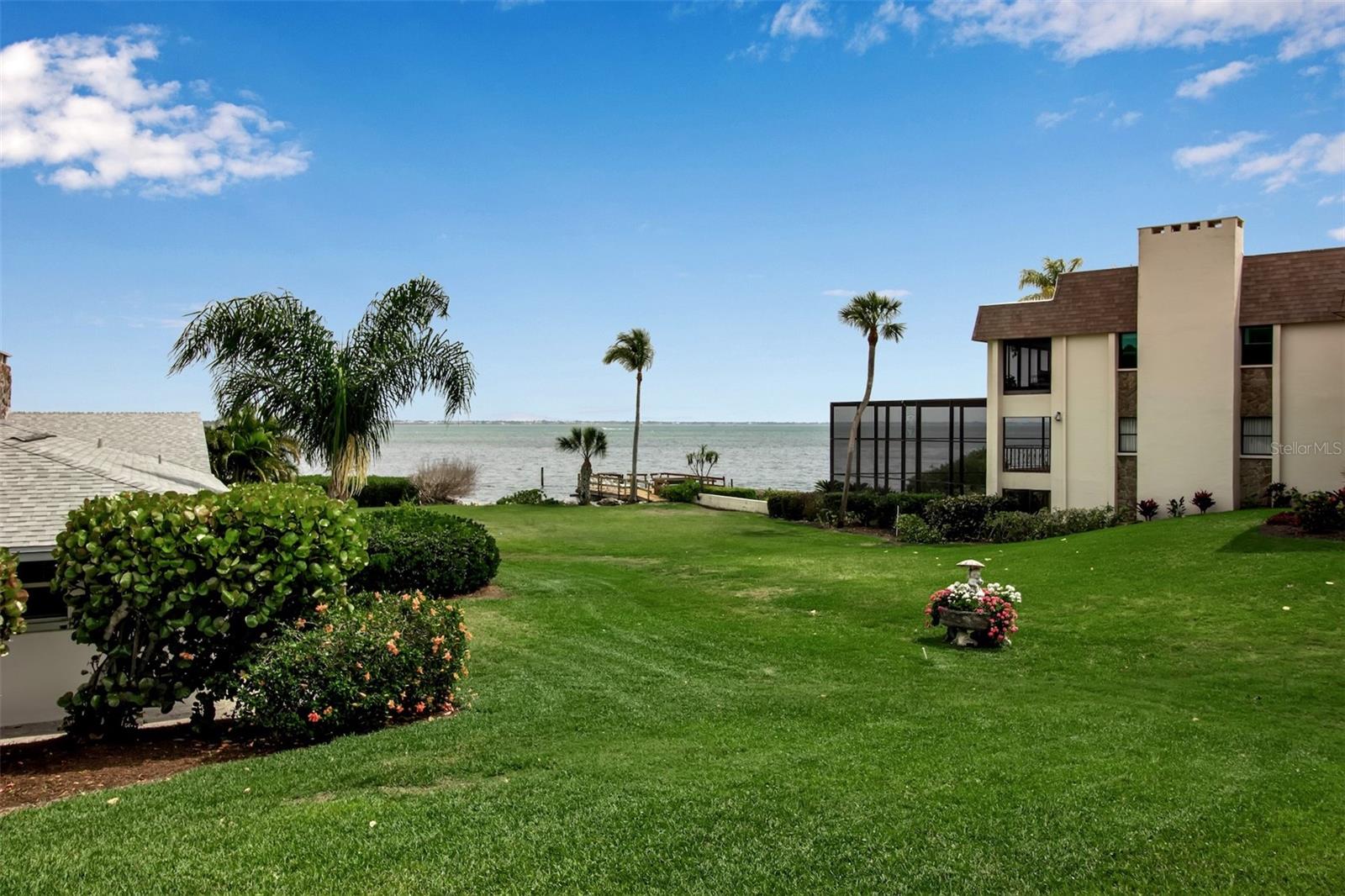 5220 GULF OF MEXICO DR #103