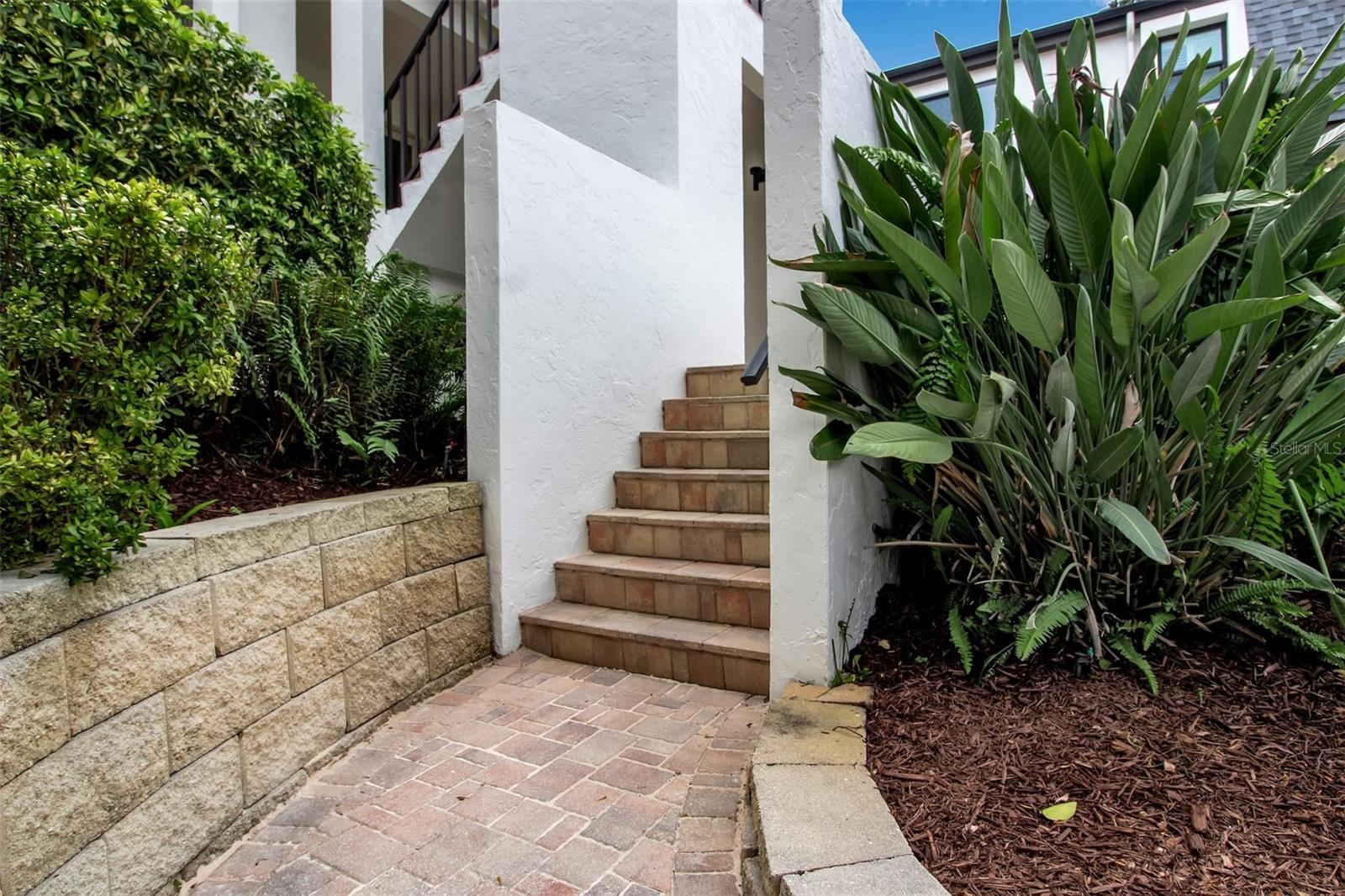 5220 GULF OF MEXICO DR #103